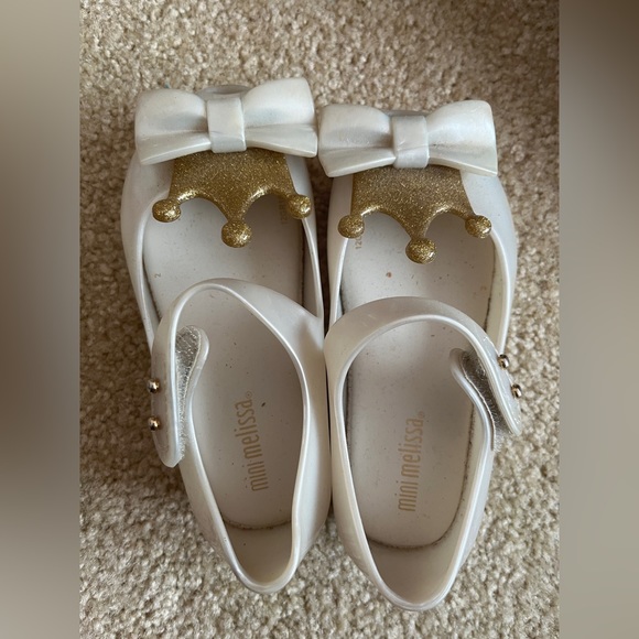 COPY - Mini Melissa toddler size 8 - Picture 1 of 1